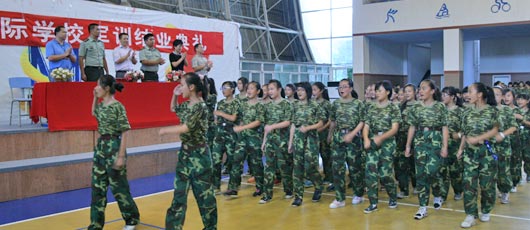 2012年美視學校軍訓結業典禮