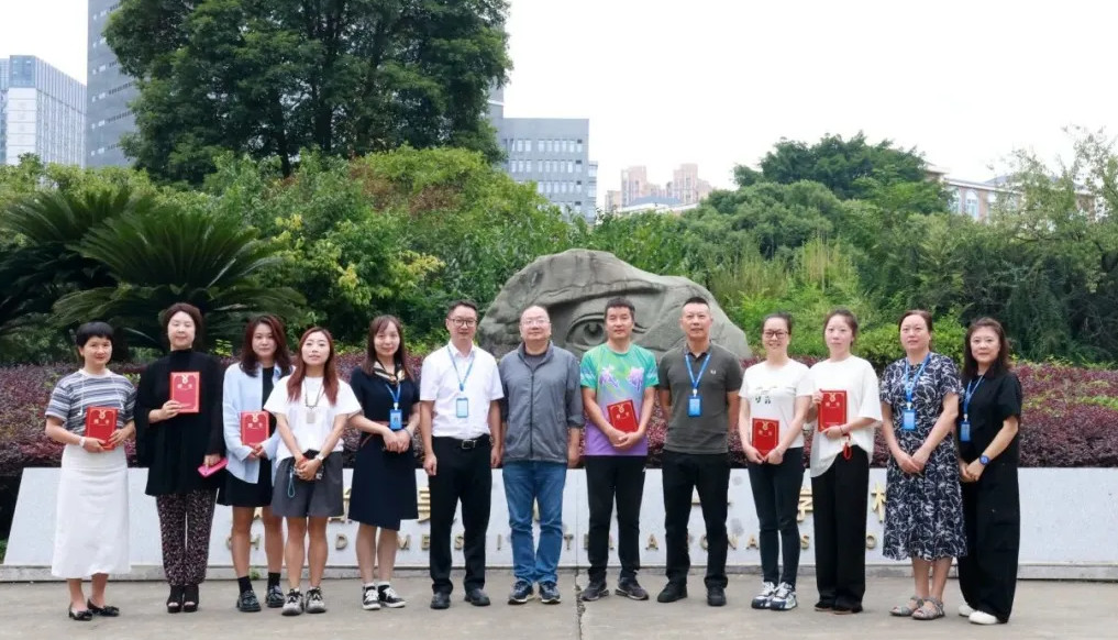 101025-1919.jpg 2025-10-10_115528.jpg