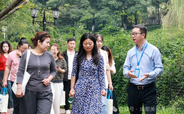 101753-7023.jpg 2025-10-17_154343.jpg