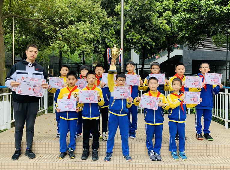 中國部·小學U10籃球隊勇奪高新區冠軍